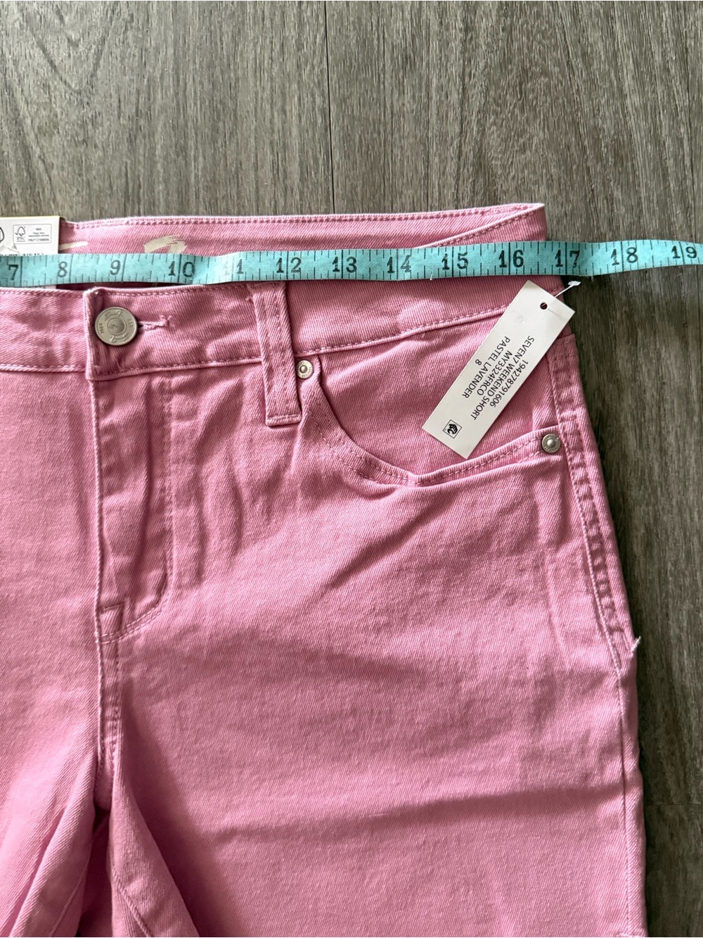 Seven7 Pink Frayed Denim Shorts - Picture 5 of 9